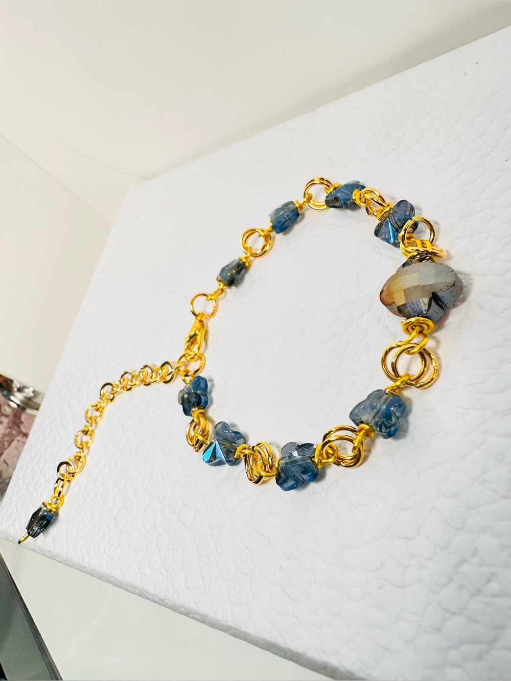 Gold wire Crystal butterfly Bead Bracelet
